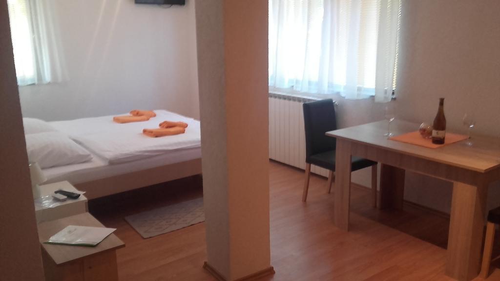 Apartment Pavlesic Slunj Exterior foto